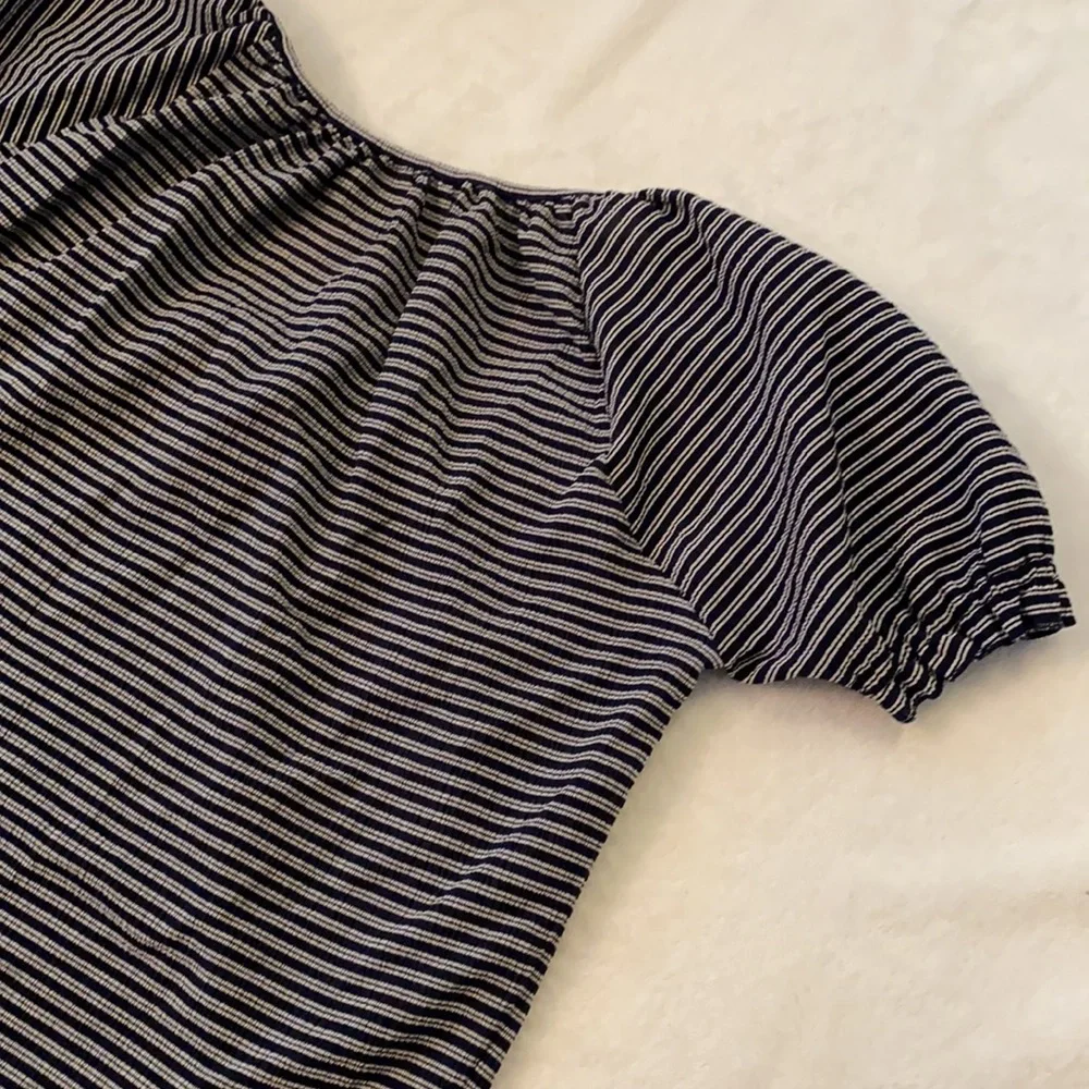 Madewell | Texture & Thread Peasant Top Deep Navy Ellis Striped Blue/White (XS) - Picture 13 of 16